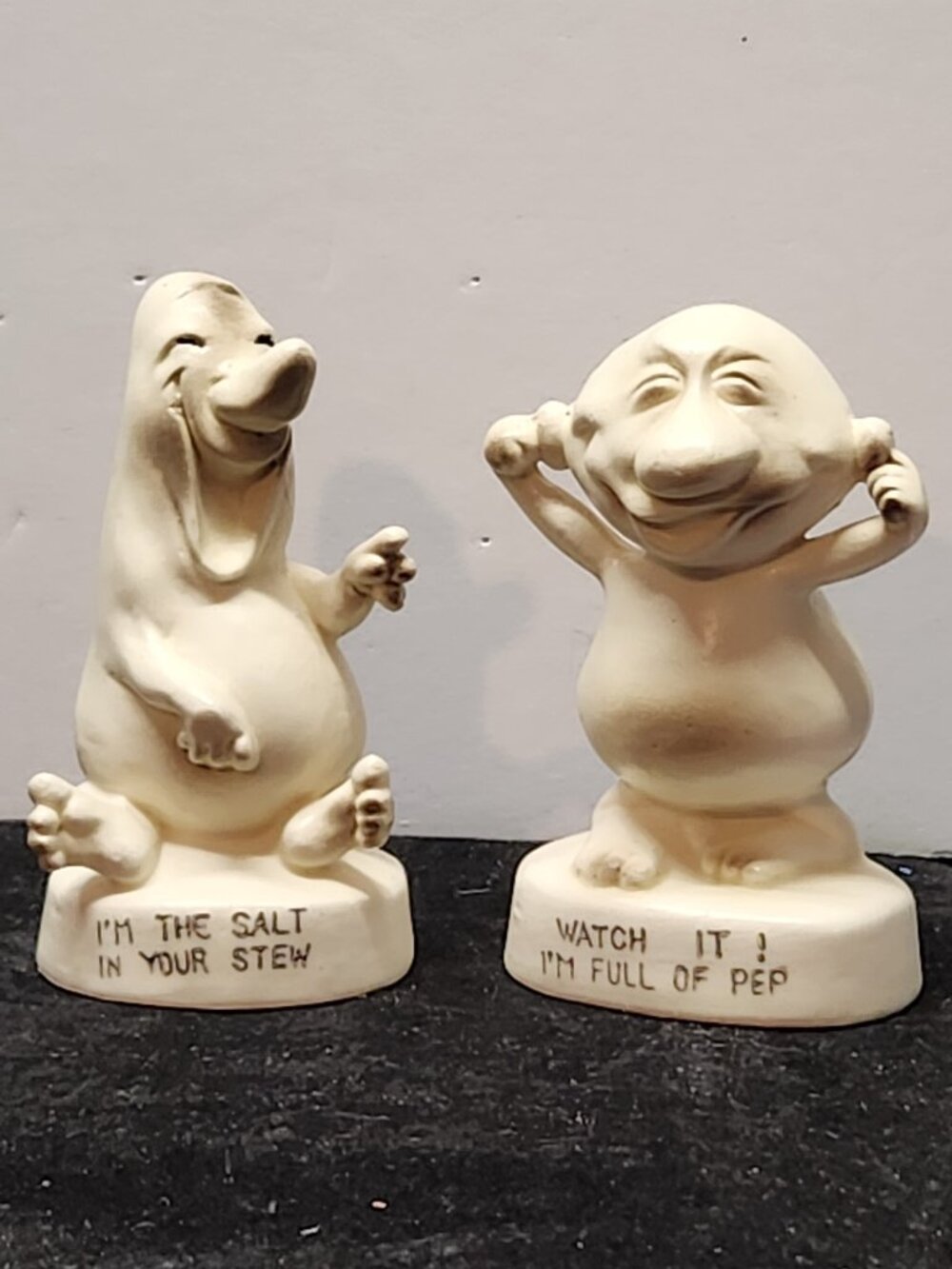 Vintage Japan Salt & Pepper Shaker Set – Funny Figurines